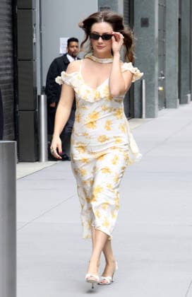 NEW YORK, NY - SEPTEMBER 24: Billie Lourd seen at The View on September 24, 2026 in New York City. Copyright: xRWx