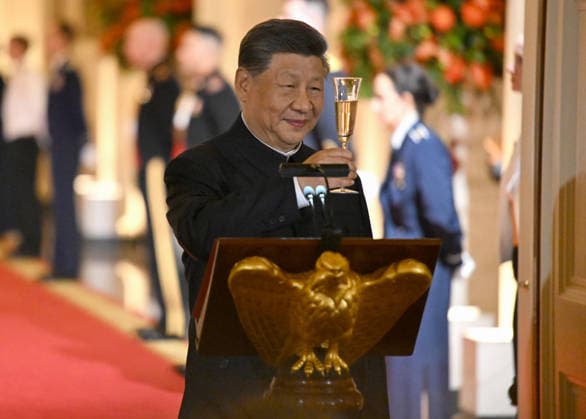 President Xi Jinping of The People s Republic of China, makes remarks as he and United States President Donald J Trump exchange toasts at the State Dinner in the East Room of the White House in Washington, DC, USA, on Thursday, September 24, 2026.  WAX20260924506 AnnabellexGordon