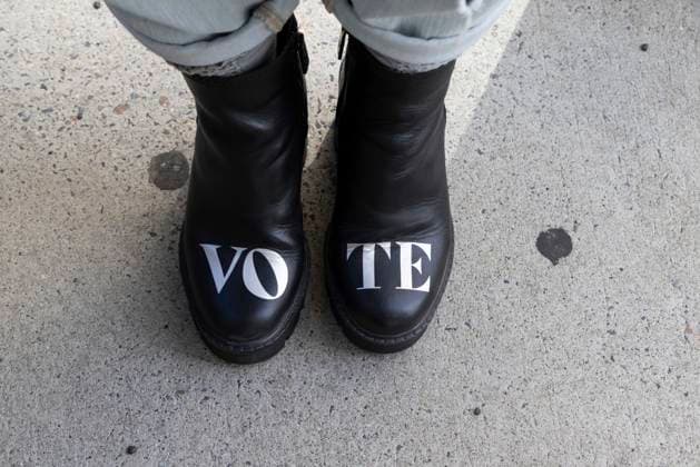 September 24, 2026, New York, New York, USA: A protester wears boots that read VOTE at Rise and Resist s weekly vigil for those impacted by President Trump s immigrant detention and mass deportation policies, held outside the immigration courts, Department of Homeland Security and ICE offices at 26 Federal Plaza in Lower Manhattan. New York USA  - ZUMAr174 20260924_znp_r174_017 Copyright: xGinaxMxRandazzox