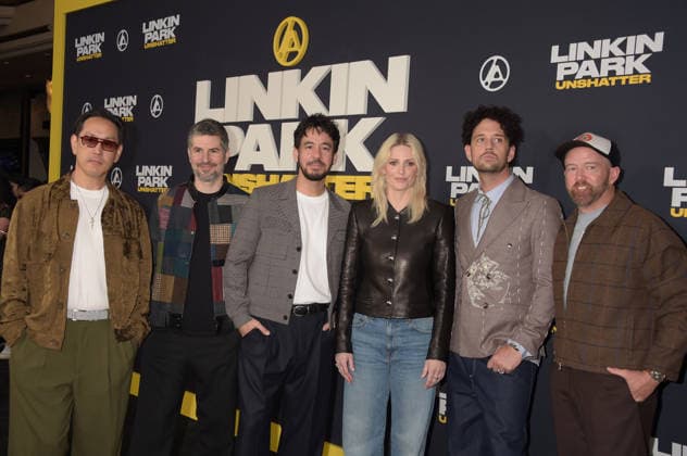 LOS ANGELES, CA -SEPTEMBER 24: Joe Hahn, Mike Shinoda, Emily Armstrong, Colin Brittain and Dave Farrell pictured at the Linking Park: Unshatter premiere at AMC The Grove 14 in Los Angeles, California. Copyright: xJefferyxMayer MediaPunchx
