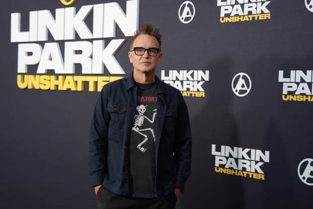 Mark Hoppus, bassist and vocalist for the American band Blink-182, poses during the world premiere of the documentary Linkin Park: Unshatter at the AMC The Grove 14 in Los Angeles, United States, 24 September 2026. Linkin Park releases its documentary in Los Angeles !ACHTUNG: NUR REDAKTIONELLE NUTZUNG!  Copyright: xOmarxAlonsox AME368 20260925-55021498060_1