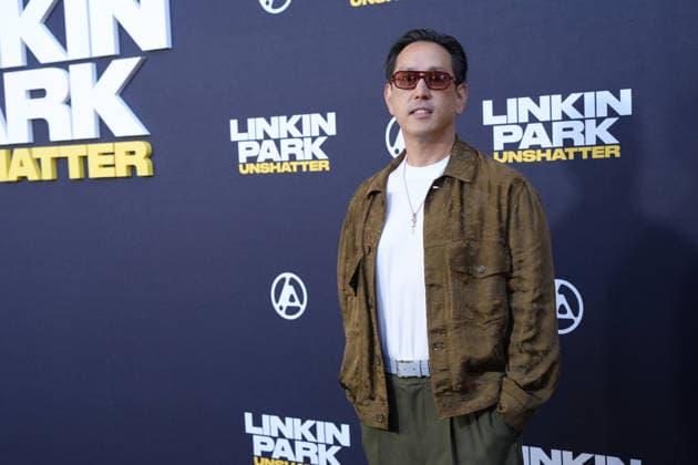 Joe Hahn, DJ for the American band Linkin Park, poses during the world premiere of the documentary Linkin Park: Unshatter at the AMC The Grove 14 in Los Angeles, United States, 24 September 2026. Linkin Park releases its documentary in Los Angeles !ACHTUNG: NUR REDAKTIONELLE NUTZUNG!  Copyright: xOmarxAlonsox AME375 20260925-55021498062_1