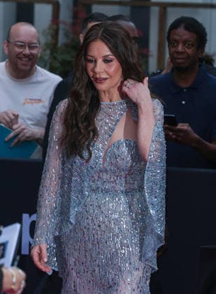 September 24, 2026, London, United Kingdom: Catherine Zeta-Jones seen attending the global premiere of Kill Jackie at the Curzon Bloomsbury in London London United Kingdom  - ZUMAs197 20260924_aaa_s197_213 Copyright: xBrettxCovex