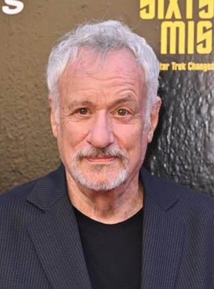˜The Sixty Year Mission: How Star Trek Changed Television and the World™ Premiere John de Lancie arriving at The Sixty Year Mission: How Star Trek Changed Television and the World premiere held at the United Theatre in Los Angeles, Ca. on September 24, 2026. Los Angeles United Theatre California USA Copyright: xStarbuck xAFF-USA.COMx