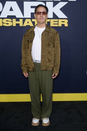Linkin Park Unshatter Premiere - Los Angeles, USA LOS ANGELES, USA. September 24, 2026: Joe Hahn at the premiere for Linkin Park: Unshatter at The Grove. Los Angeles CA USA  Copyright: xPaulxSmith Featureflashx