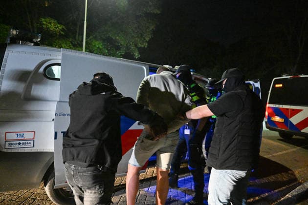 Seven arrested as unrest erupts during anti-asylum center protest in Netherlands KESTEREN, NETHERLANDS - SEPTEMBER 24: Police intervene as unrest erupts during a protest against an asylum seekers center in Kesteren, Gelderland, Netherlands, on September 24, 2026, with seven people arrested, including three for resisting arrest and four in connection with fireworks. Mouneb Taim Anadolu Kesteren Netherlands. Editorial use only. Please get in touch for any other usage.  Copyright: x2026xAnadoluxMounebxTaimx