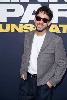 Linkin Park Unshatter Premiere - Los Angeles, USA LOS ANGELES, USA. September 24, 2026: Mark Shinoda at the premiere for Linkin Park: Unshatter at The Grove. Los Angeles CA USA  Copyright: xPaulxSmith Featureflashx