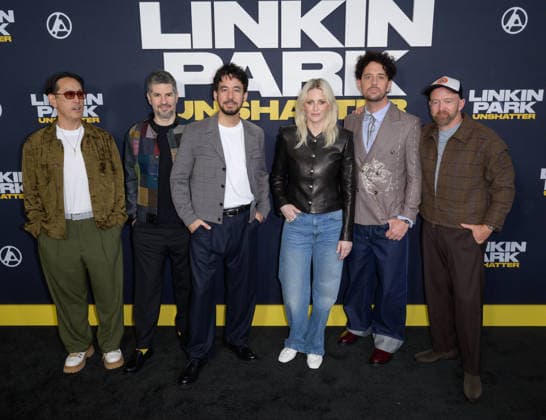 Linkin Park Unshatter Premiere - Los Angeles, USA LOS ANGELES, USA. September 24, 2026: Joe Hahn, Brad Delson, Mark Shinoda, Mark Hoppus, Emily Armstrong, Colin Brittain & Dave Farrell at the premiere for Linkin Park: Unshatter at The Grove. Los Angeles CA USA  Copyright: xPaulxSmith Featureflashx