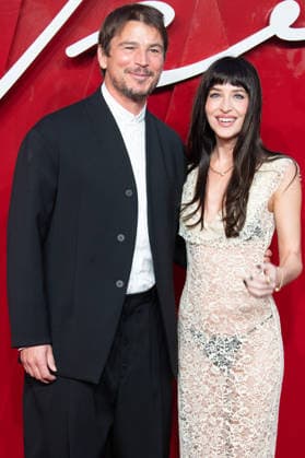 Verity UK Gala Screening Arrivals at Curzon Mayfair, London, UK - 24 September, 2026 Josh Hartnett and Dakota Johnson attends The UK Gala Screening of Verity at Curzon Mayfair, London, England, UK on Thursday 24 September, 2026., Credit:Justin Ng Avalon UK, England, London, Curzon Mayfair  Copyright: xJustinxNgx xAvalonx 1137946869