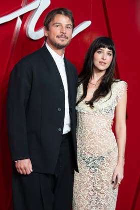 Verity UK Gala Screening Arrivals at Curzon Mayfair, London, UK - 24 September, 2026 Josh Hartnett and Dakota Johnson attends The UK Gala Screening of Verity at Curzon Mayfair, London, England, UK on Thursday 24 September, 2026., Credit:Justin Ng Avalon UK, England, London, Curzon Mayfair  Copyright: xJustinxNgx xAvalonx 1137946874