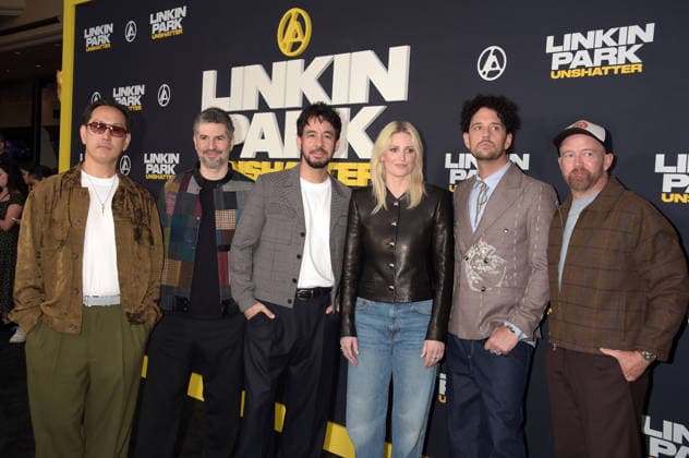 LOS ANGELES, CA -SEPTEMBER 24: Joe Hahn, Mike Shinoda, Emily Armstrong, Colin Brittain and Dave Farrell pictured at the Linkin Park: Unshatter premiere at AMC The Grove 14 in Los Angeles, California. Copyright: xJeffreyxMayer MediaPunchx