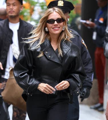 Sienna Miller Out - NYC Actress Sienna Miller is all smiling with two different outfits on her way to the Today show at NBC studio in New York on September 24, 2026. Photo by Dylan Travis ABACAPRESS.COM New York city NY United States  Copyright: xDylanxTravis ABACAx