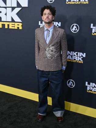 September 24, 2026, Los Angeles, California, USA: American songwriter, producer, and musician COLIN BRITTAIN, 39, attends Linkin Park: Unshatter World Premiere red carpet. Los Angeles USA  - ZUMAb173 20260924_aap_b173_020 Copyright: xBillyxBennightx
