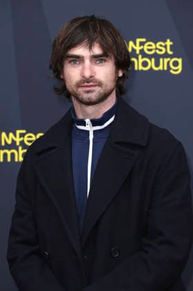 Aaron Hilmer at the festival opening, featuring the premiere of the feature film *The Idiots* at the 34th Filmfest Hamburg 2026 at Cinemaxx Dammtor in Hamburg, September 24, 2026 Foto:xgbrcix xFuturexImagex filmfest_hh_6733