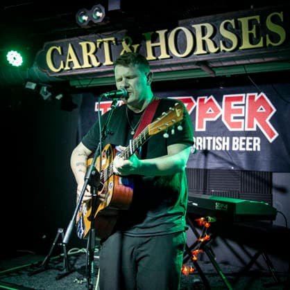 Adam Wedd at Cart & Horses 24 09 2026 London based singer and songwriter, Adam Wedd performs at Cart & Horses in London on 24th September 2026, launching his debut album Hangover Full of Memories., Credit:Zoran Veselinovic B4859 Avalon UK, London, Cart & Horses  Copyright: xZoranxVeselinovicx xB4859x xAvalonx 1138029122