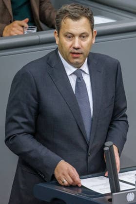 Lars Klingbeil (SPD), Federal Minister of Finance, in the German Bundestag on September 25, 2026, in Berlin, Berlin, Germany, Bundestag