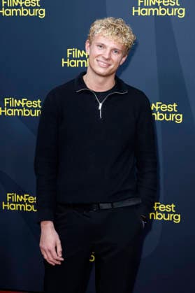 Lenny Scheibner at the festival opening, featuring the premiere of the feature film *The Idiots* at the 34th Filmfest Hamburg 2026 at Cinemaxx Dammtor in Hamburg, September 24, 2026 Foto:xC.xTamckex xFuturexImagex filmfest_hh_6879