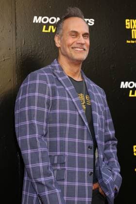 Todd Stashwick at arrivals for THE SIXTY YEAR MISSION: HOW STAR TREK CHANGED TELEVISION AND THE WORLD Premiere, The United Theater on Broadway, Los Angeles, CA, September 24, 2026. Photo By: Priscilla Grant Everett Collection THE SIXTY YEAR MISSION: HOW STAR TREK CHANGED TELEVISION AND THE WORLD Premiere PUBLICATIONXNOTxINxCANxCHNxFRAxITAxJPNxNORxPOLxRUSxESPxUKxUSA
