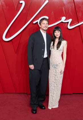 UK Special Screening of Verity 24 09 2026 LONDON, ENGLAND Josh Hartnett and Dakota Johnson at the UK Special Screening of Verity at Curzon Mayfair on September 24, 2026 in London, England. CAP ROG ROG London Great Britain UK Copyright: xRogerxAlarcon CapitalxPicturesx