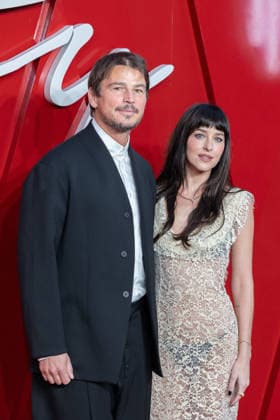 UK Special Screening of Verity 24 09 2026 LONDON, ENGLAND Josh Hartnett and Dakota Johnson at the UK Special Screening of Verity at Curzon Mayfair on September 24, 2026 in London, England. CAP ROG ROG London Great Britain UK Copyright: xRogerxAlarcon CapitalxPicturesx