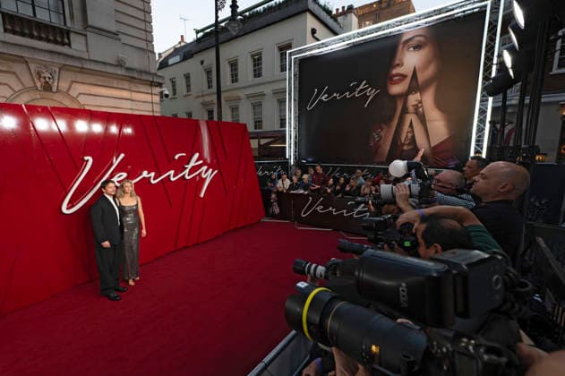 Josh Hartnett with his wife, Tamsin Egerton, at the special screening of the movie *Verity: Dark Secrets* at the Curzon Mayfair in London, September 24, 2026 Foto:xS.xVasx xFuturexImagex verity_6926