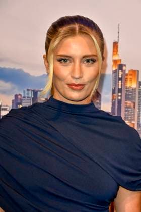 ABB GUERLAIN Luna Schweiger attended the launch event for the Maison Guerlain brand at the Lofthouse on September 24, 2026, in Düsseldorf. Guerlain is a French cosmetics company based in North Rhine-Westphalia, Germany.