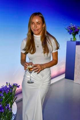 ABB GUERLAIN: Annemarie Carpendale, solo guest performer at the launch event for the Maison Guerlain brand at the Lofthouse on September 24, 2026, in Düsseldorf. Guerlain is a French cosmetics company based in North Rhine-Westphalia, Germany.