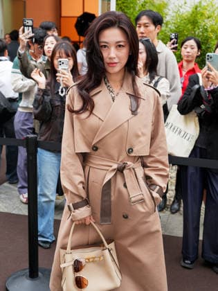 IPA88947583 - Milan, Milan Women™s Fashion Week Spring Summer 2027 - Women™s Fashion, Spring Summer 2027 - Tod™s fashion show - guests pictured: Zhu Zhu  Copyright: xRiccardoxGiordanox xRiccardoxGiordanox IPA88947583