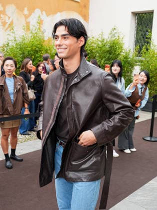 IPA88947587 - Milan, Milan Women™s Fashion Week Spring Summer 2027 - Women™s Fashion, Spring Summer 2027 - Tod™s fashion show - guests pictured: Jacob Rott  Copyright: xRiccardoxGiordanox xRiccardoxGiordanox IPA88947587