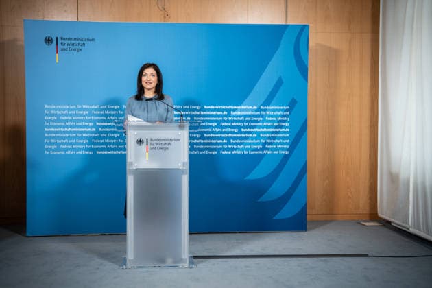 Statement by Federal Minister Katherina Reiche on the Fall 2026 Joint Economic Forecast by the Economic Research Institutes at the Federal Ministry for Economic Affairs Statement by Federal Minister Katherina Reiche on the Fall 2026 Joint Economic Forecast by the Economic Research Institutes, Berlin, Berlin, Germany, Federal Ministry for Economic Affairs