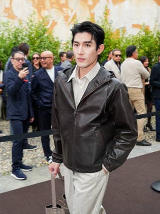 IPA88947959 - Milan, Milan Women™s Fashion Week Spring Summer 2027 - Women™s Fashion, Spring Summer 2027 - Tod™s fashion show - guests pictured: Ayden Sng  Copyright: xRiccardoxGiordanox xRiccardoxGiordanox IPA88947959
