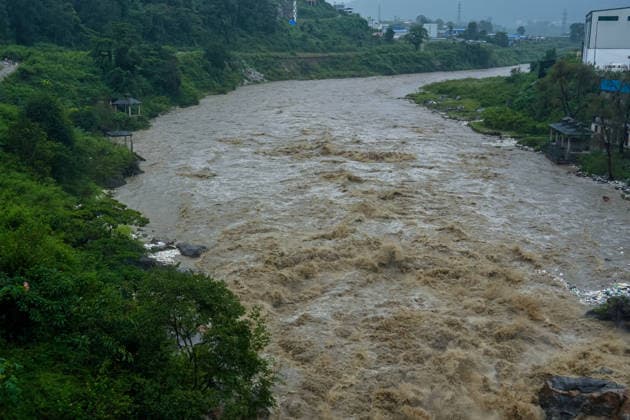 Heavy Rainfall Disrupts Daily Life in Kathmandu KATHMANDU, NEPAL September 25, 2026: The water level in the Bagmati River rises amid heavy rainfall in Kathmandu, Nepal. The rainfall has disrupted daily activities as a deep depression over the Bay of Bengal continues to influence weather conditions in the region. (Photo by Hong Kong Nexpher Images) kathmandu Hong Kong