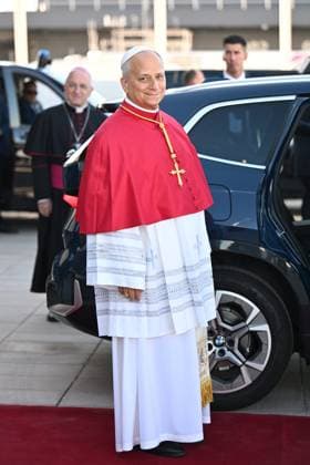 Pope Leo XIV s Visit to France: Arrival at Pool Ammar ABD RABBO Maxppp, France, Paris, September 25, 2026 Pope Leo XIV arrives at Orly Airport near Paris on September 25, 2026 Pope Leo XIV is making a historic four-day apostolic visit to France scheduled for September 25–28, 2026 Paris  Copyright: xMAXPPP MAXPPPxAmmarxABDxRABBOx PAR26092501 PAR26092501