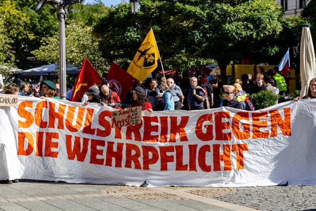 School Strike Against Conscription in Frankfurt, September 25, 2026: Main b