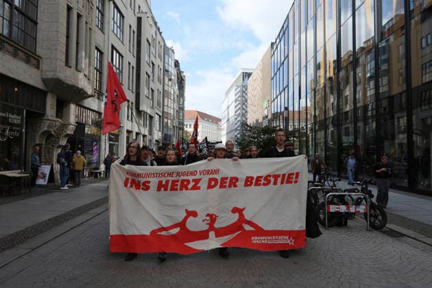 Students protest against mandatory military service in Leipzig Students protest against the planned introduction of mandatory military service in Leipzig The school strike is part of nationwide protests September 25, 2026, Leipzig