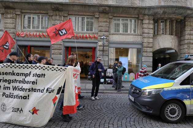 Students protest against mandatory military service in Leipzig Students protest against the planned introduction of mandatory military service in Leipzig The school strike is part of nationwide protests September 25, 2026, Leipzig