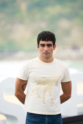 September 25, 2026, Donostia San Sebastian, Euskadi, Spain: Omar Ayuso attended El Castillo Photocall during 74th San Sebastian International Film Festival at Kursaal Palace on September 25, 2026 in Donostia San Sebastian, Spain Donostia San Sebastian Spain - ZUMAg15_ 20260925_zaf_g15_055 Copyright: xJackxAbuinx
