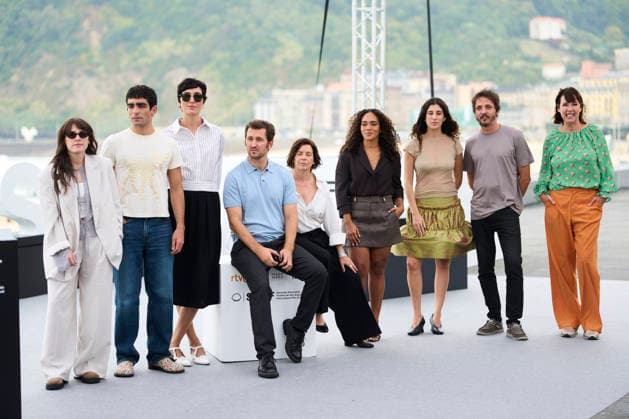 September 25, 2026, Donostia San Sebastian, Euskadi, Spain: Raul Arevalo, Laia Marull, Isabel Peo±a, Omar Ayuso, Eduardo Villanueva Diez, Elena Martin Gimeno, Sandra Romero Acevedo, Valentina Vidal attended El Castillo Photocall during 74th San Sebastian International Film Festival at Kursaal Palace on September 25, 2026 in Donostia San Sebastian, Spain Donostia San Sebastian Spain - ZUMAg15_ 20260925_zaf_g15_006 Copyright: xJackxAbuinx