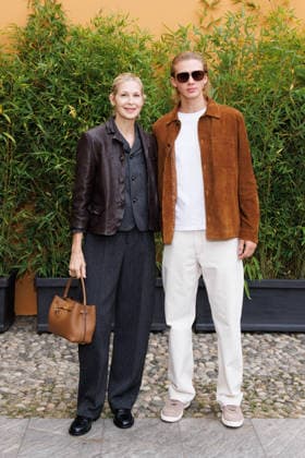 IPA88955057 - Milan, Milan Women™s Fashion Week Spring Summer 2027 - Women™s Fashion, Spring Summer 2027 - Tod™s fashion show - guests - Pictured: Kelly Rutherford, Hermes Giersch  Copyright: xCinziaxCamelax xx IPA88955057