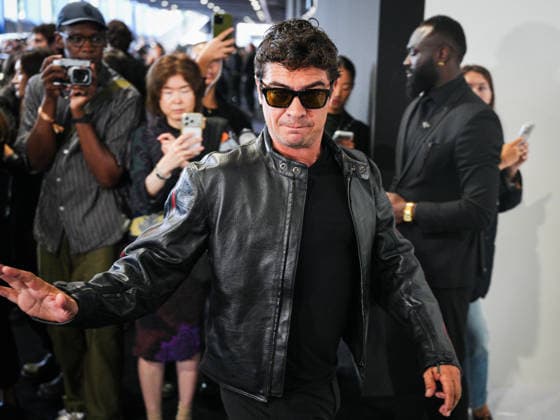IPA88956753 - Milan, Milan Women™s Fashion Week Spring Summer 2027 - Women™s Fashion, Spring Summer 2027 - GUCCI fashion show - guests pictured: Riccardo Scamarcio  Copyright: xRiccardoxGiordanox xRiccardoxGiordanox IPA88956753
