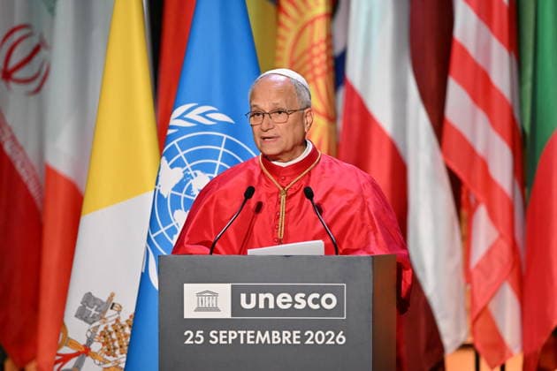 Pope Leo XIV visits Paris during official trip to France PARIS, FRANCE - SEPTEMBER 25: Pope Leo XIV makes a speech during his visit to the headquarters of the United Nations Educational, Scientific, and Cultural Organization (UNESCO) on September 25, 2026 in Paris, France. Pope Leo XIV is making his first official visit to France from September 25-28 with stops in Paris, Lourdes, and Metz. While in Paris, the pontiff s agenda includes a meeting with French President Emmanuel Macron, a prayer service at Notre-Dame Cathedral, and an open-air mass along the Champs-Elysees, among other engagements. The trip marks the first papal visit to the European country since Benedict XVI visited in 2008. Mustafa Yalcin Anadolu Ile-de-France France. Edit  Copyright: x2026xAnadoluxMustafaxYalcinx