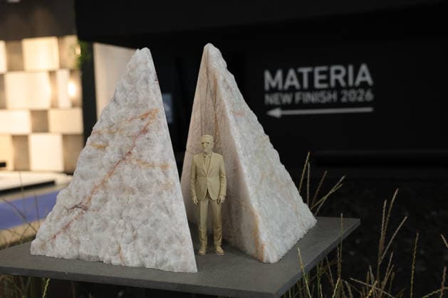 September 25, 2026, Verona, Italy: Details of marble seen during Marmomac 2026 at Veronafiere. The international trade fair brings together companies, professionals and industry operators, showcasing natural stone materials, technologies and new applications during the Marmomac 2026 at Veronafiere. Verona Italy  - ZUMAs197 20260925_aaa_s197_090 Copyright: xEmanuelexPennacchiox