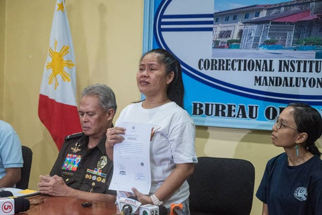 September 25, 2026, Quezon City, Quezon, Philippines: President Ferdinand Marcos Jr. has granted Mary Jane Veloso absolute pardon after being imprisoned and put on death row for over 15 years. Mary Jane Veloso will now reunite back with her family after being transferred in the Correctional Insitution for Women in 2024. Quezon City Philippines  - ZUMAy102 20260925_zip_y102_001 Copyright: xKenosisxYapx