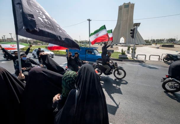 A Rally Of Motorcyclists From Iran™s Self-Sacrificing Forces Motorcyclists from Iran s Self-Sacrificing Forces ride through Azadi Square during a rally in Tehran, Iran, on September 25, 2026, amid escalating tensions between Iran and the United States. Tehran Tehran Iran  Copyright: xMortezaxNikoubazlx originalFilename: nikoubazl-arallyof260925_npcKg.jpg
