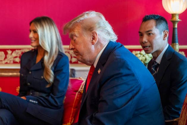 President Donald Trump listens as Chinese President Xi Jinping delivers remarks during a tea in the Red Room at the White House in Washington DC on Friday, September 25, 2026.  WAX20260925708 SHAWNxTHEW