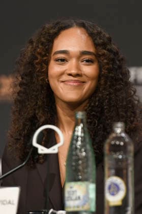 Valentina Vidal at the press conference for the M Series *El castillo* (*The Castle*) at the 74th San Sebastián International Film Festival (Festival Internacional de Cine de San Sebastián) at the Kursaal in San Sebastián, September 25, 2026 Foto:xC.xNiehausx xFuturexImagex castillo_6919