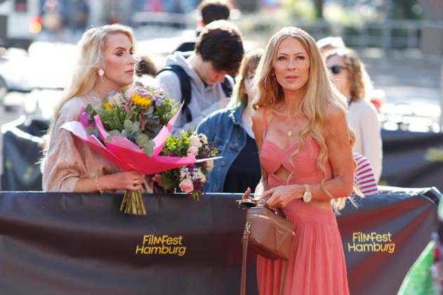 Juliane Golbs and Jenny Elvers at the premiere of the feature film *Hygge* at the 34th Filmfest Hamburg 2026 at Cinemaxx Dammtor in Hamburg, September 25, 2026 Foto:xC.xTamckex xFuturexImagex hygge_6901
