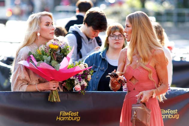 Juliane Golbs and Jenny Elvers at the premiere of the feature film *Hygge* at the 34th Filmfest Hamburg 2026 at Cinemaxx Dammtor in Hamburg, September 25, 2026 Foto:xC.xTamckex xFuturexImagex hygge_6903