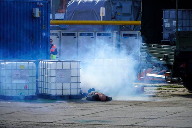 CNTV REDSTORM Bundeswehr Exercise Red Storm Charlie, Day 2 in Hamburg, September 25, 2026. On Day 2 of the Bundeswehr exercise Red Storm Charlie, a chemical accident was simulated in collaboration with the fire depa