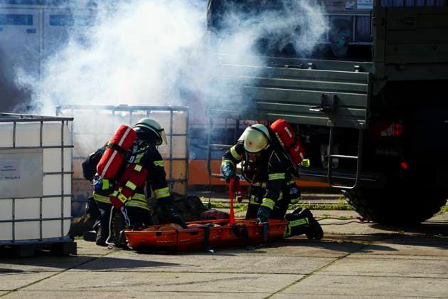 CNTV REDSTORM Bundeswehr Exercise Red Storm Charlie, Day 2 in Hamburg, September 25, 2026. On Day 2 of the Bundeswehr exercise Red Storm Charlie, a chemical accident was simulated in collaboration with the fire depa
